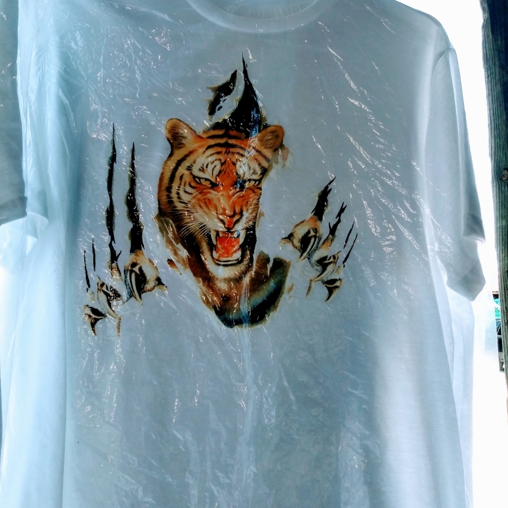 Tiger t-shirt